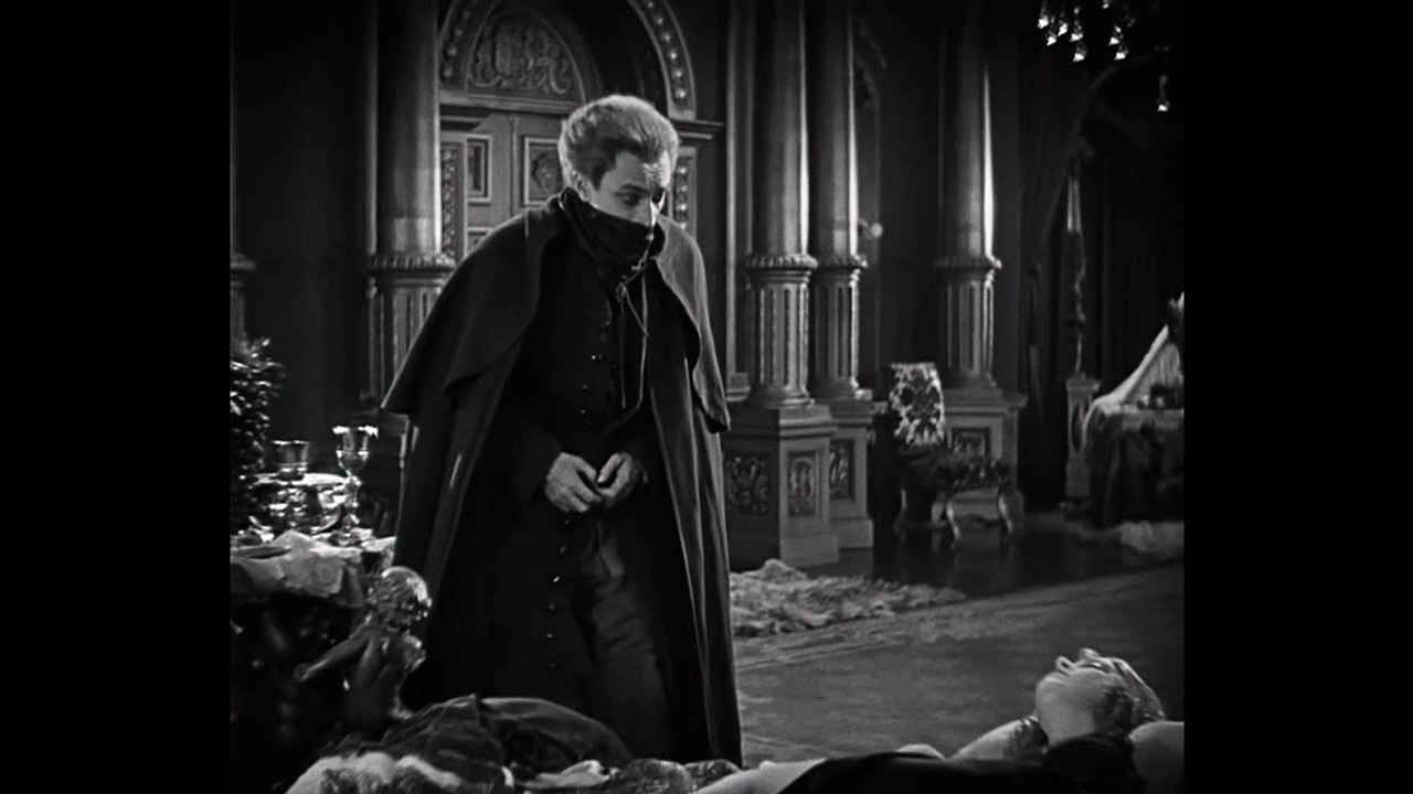 The Man Who Laughs - Trailer