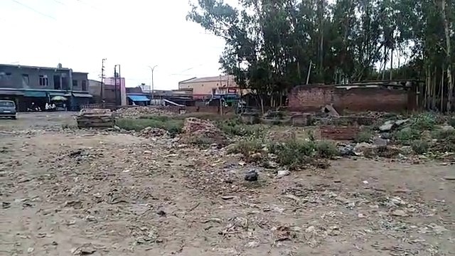 योगी सरकार में भी भू माफियाओं के हौसले बुलंद