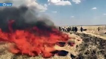 عجوز سورية تفزع لإطفاء حريق بالمحاصيل الزراعية شرق البلاد