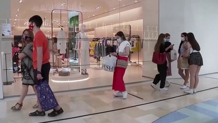 '조용한 전파자' 무증상 감염자 "더 오래 바이러스 퍼뜨려" / YTN