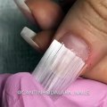 فيديو توضيحي لطريقة تركيب أظافر Fibreglass