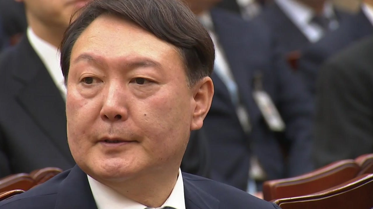 [뉴있저] 윤석열의 무리수?...'측근 감싸기' 논란 / YTN
