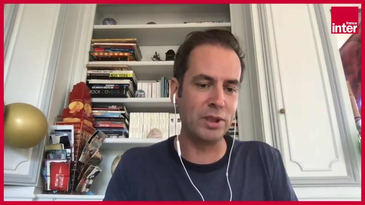 Alors on danse... Tanguy Pastureau maltraite l'info