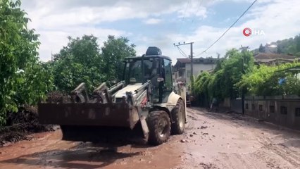 Sel suları şimdi de Gemlik'i vurdu