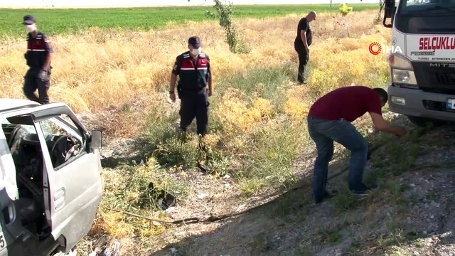 Büyükbaş hayvan yüklü kamyonetle panelvan araç çarpıştı: 2 ölü