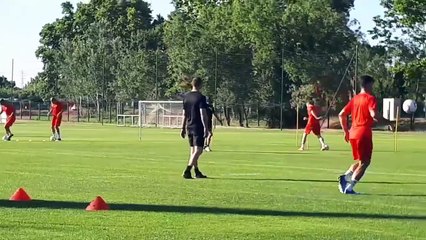 Jérôme Arpinon dirige sa première séance  comme entraîneur des Crocodiles 23 06 2020