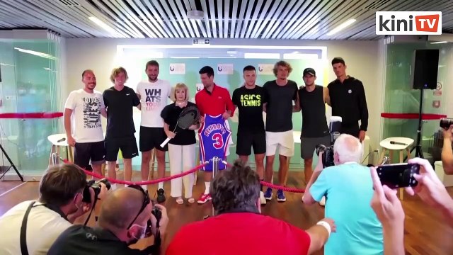 Pemain tenis nombor satu dunia, Novak Djokovic positif Covid-19