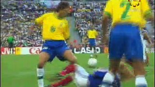 نهائي كأس العالم لكرة القدم عام 1998/منتخب فرنسا 3 منتخب البرازيل 0/الجزء الأول/الأحد 12يوليو1998