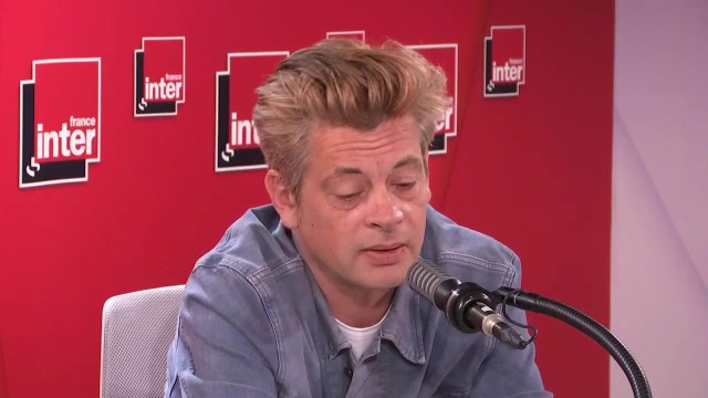 Benjamin Biolay et la crise dans la culture : Beaucoup de gens sont dans une situation précaire, il suffit d'une facture impayée et tout peut partir