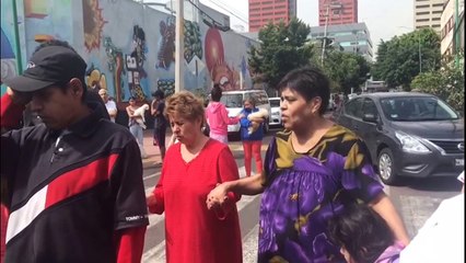 "Alles hat gewackelt": Schweres Erdbeben erschüttert Mexiko