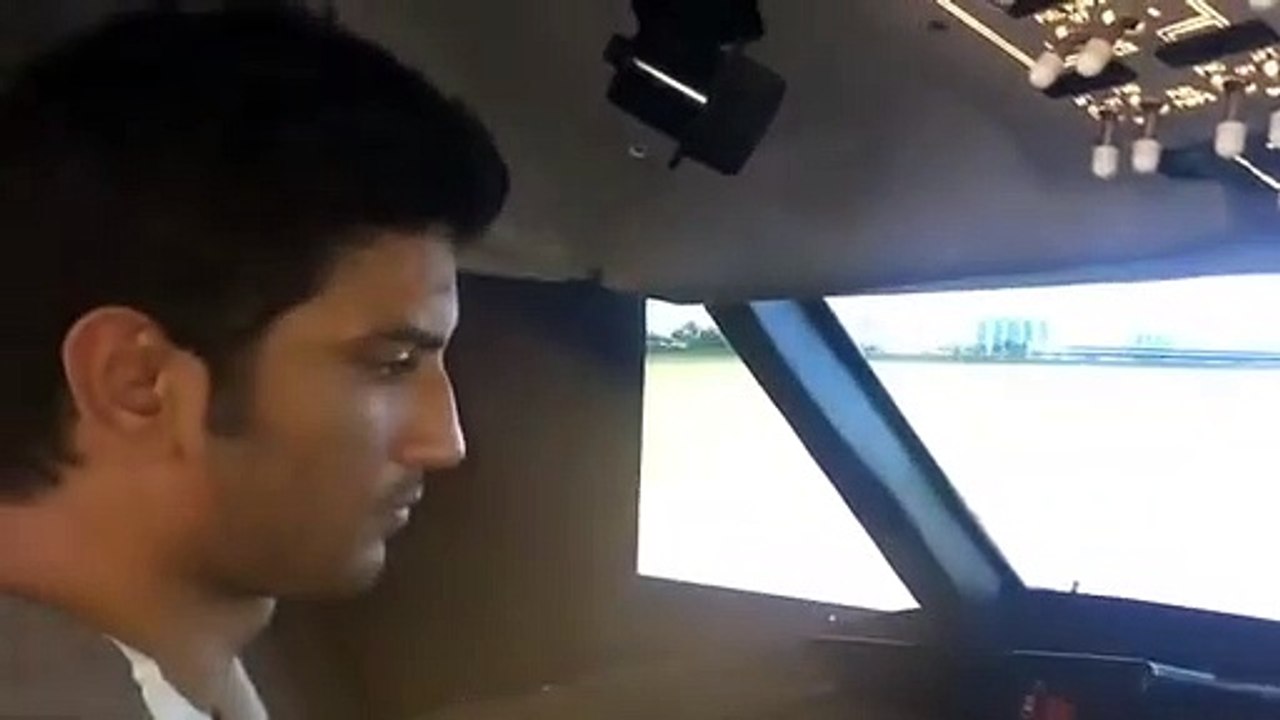 Sushant Singh Rajput flying Boeing 737.