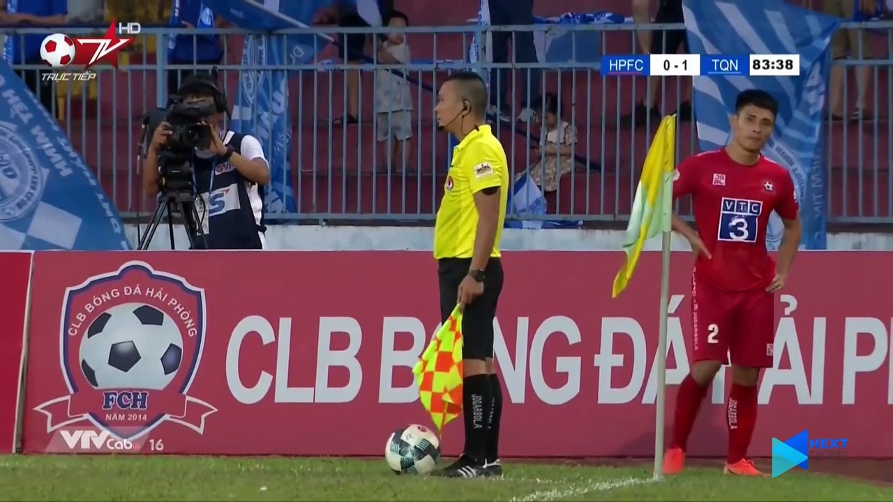 Màn ẩu đả giữa Hải Phòng FC và Than Quảng Ninh - 3 phút nóng nhất tại Lạch Tray - NEXT SPORTS