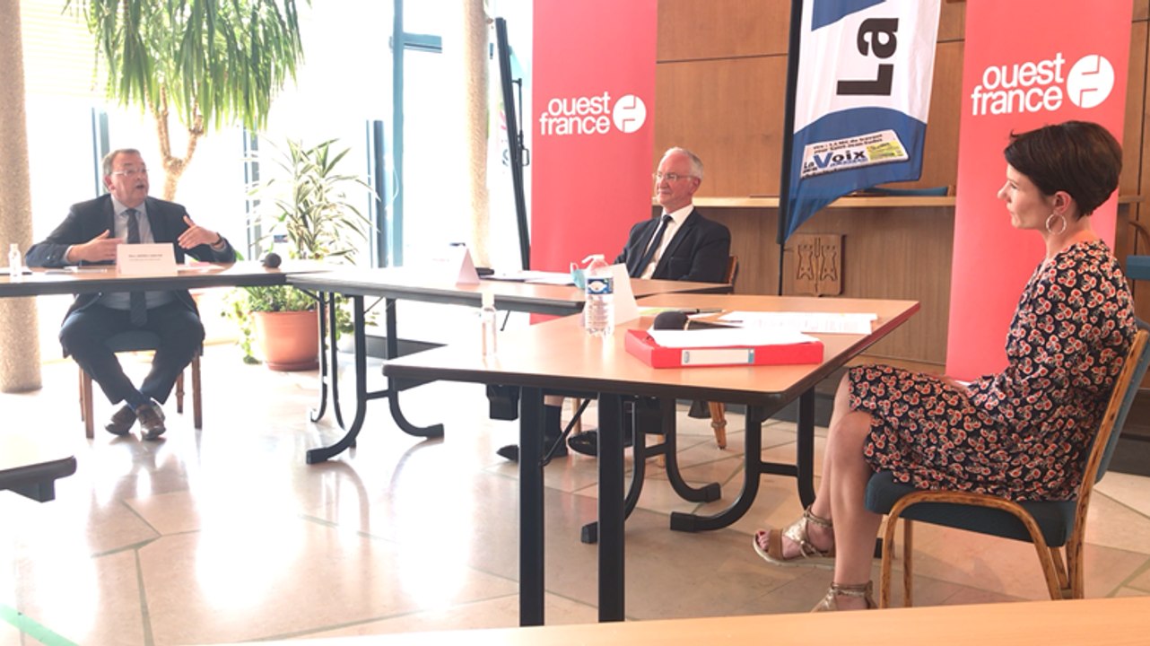 Questions libres entre les candidats virois