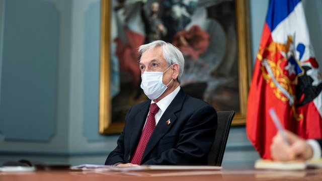 Chile President Pinera criticised for breaking funeral guidelines