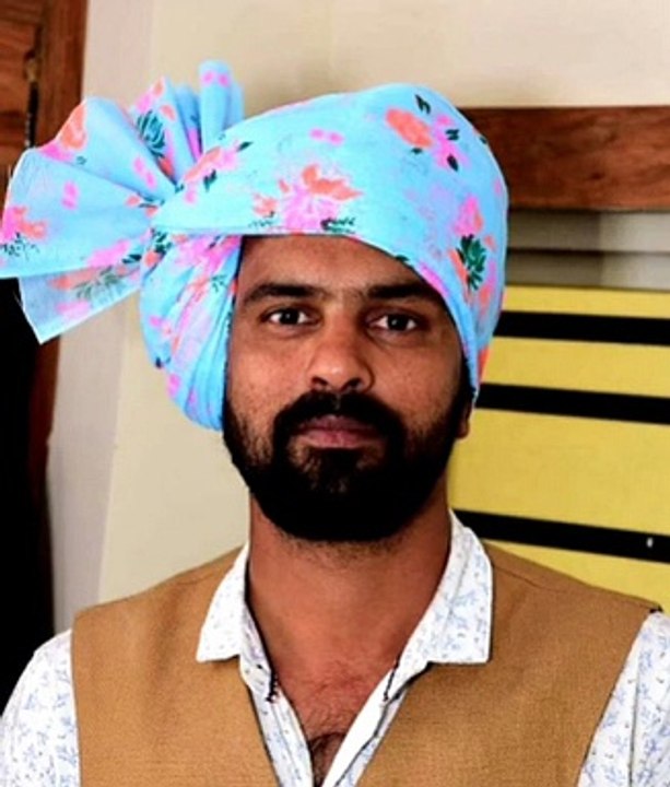 उज्जैन का लापता व्यापारी वापस लौटा, मक्सी थाने पर ASP आर एस प्रजापति ने की चर्चा