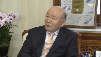 "연희동 자택 기부채납" 법원 권유에 전두환 1년째 '묵묵부답'