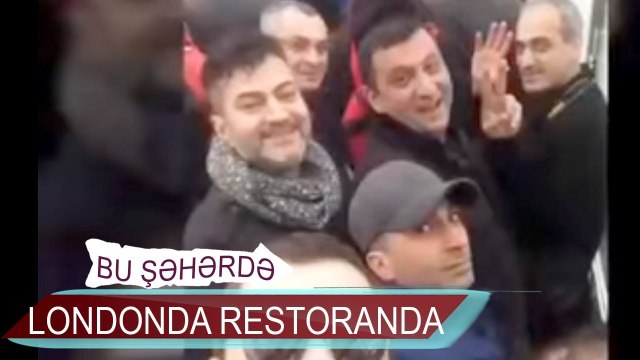 Bu Şəhərdə Londonda restoranda dincəlir