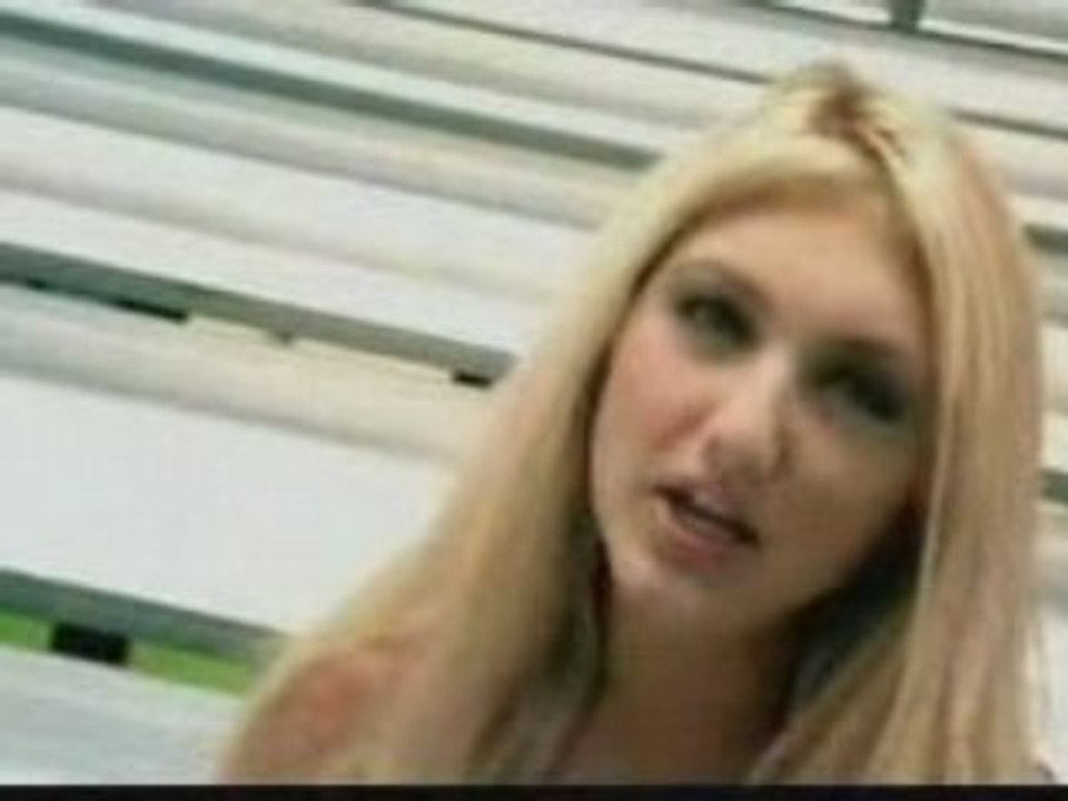 Brooke hogan-everything to me