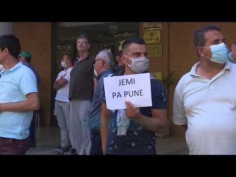 Punonjësit e autobuzave përplasen me policinë - News, Lajme - Vizion Plus