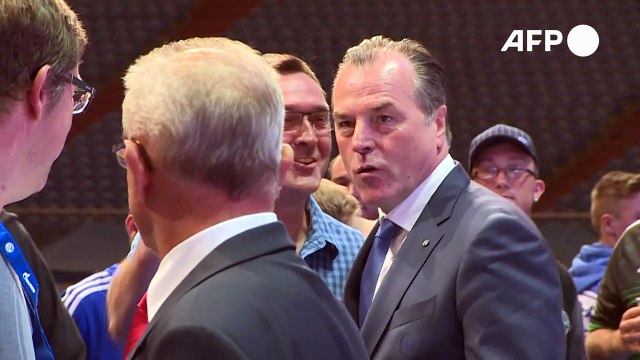 Clemens Tönnies – Fleischmogul im Corona-Sturm