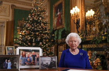 La reine Elizabeth: le beau cadeau que lui a fait Barack Obama en 2011