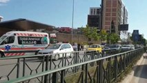 Tiranë, makina përplas një person me biçikletë