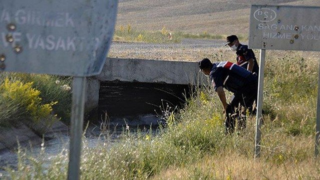 Sulama kanalına düşen iki kardeşten acı haber