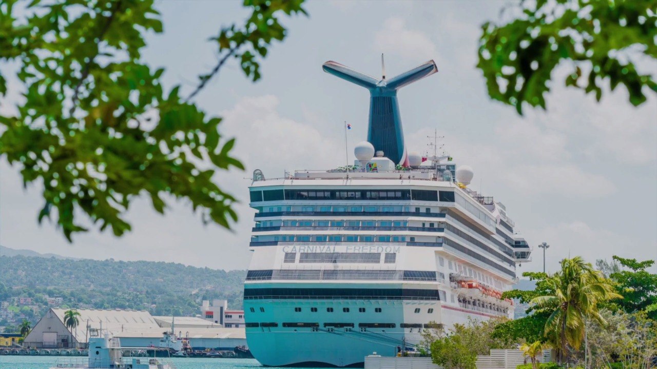 Carnival Extends Sailing Suspension Through September