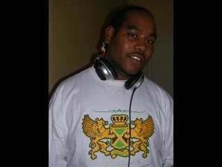 montage tof Kouter Fm sur niks riddim2k8