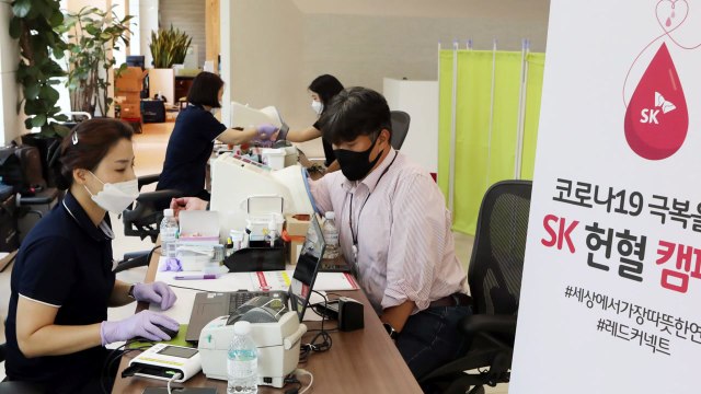 [기업] SK그룹, 임직원 헌혈 릴레이 확산...1,600명 참여 / YTN