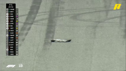 قطعة طارت من سيارة رينو.. لقطة تحدث لأول مرة في تجارب النمسا