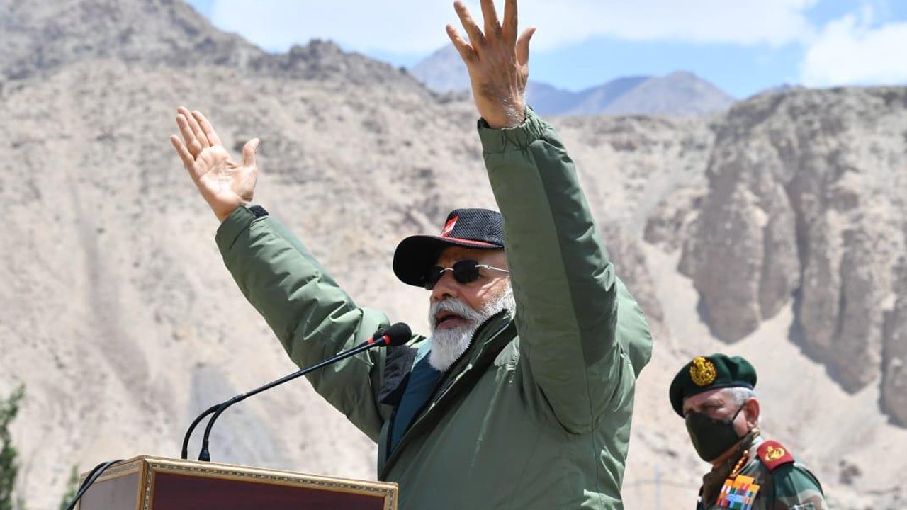 Modi In Ladakh | Modi address to Soldiers But Message to China | Modi Full Speech