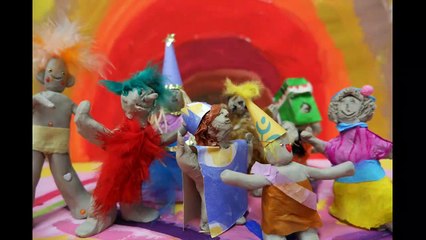 Drôle de fête au Biblio-Club !