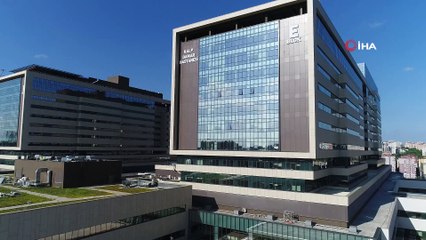 Başakşehir hastanesinde ilk organ nakli anneden 16 yaşındaki oğluna