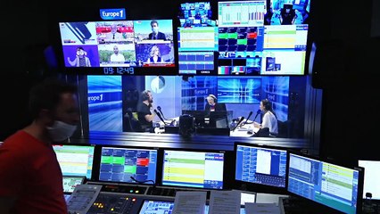 Les suites de la grève à BFM, les bons chiffres de la presse écrite, des licenciements au New York Times et du cinéma sur M6 un samedi soir