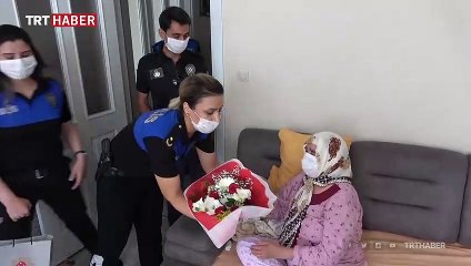 Boğulmaktan kurtarılan kadın kahramanıyla buluştu