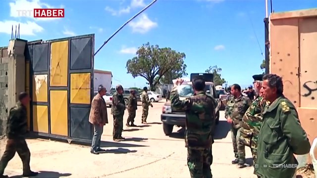 Libya'nın başkenti Trablus'ta diplomatik trafik arttı