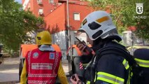 Fallece en el hospital la mujer rescatada en el incendio de Vallecas