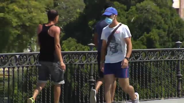 Contraste de temperaturas en España, calor sofocante y granizo