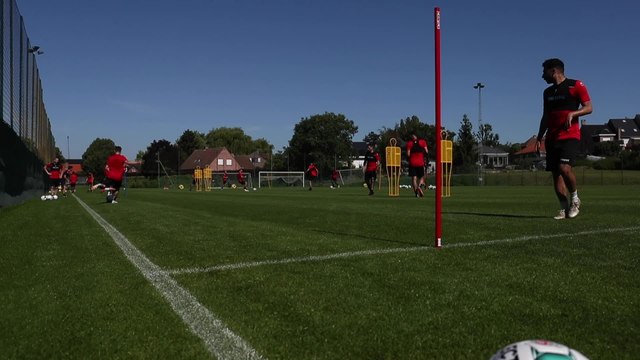 Football: les joueurs de Mouscron reprennent les entraînements