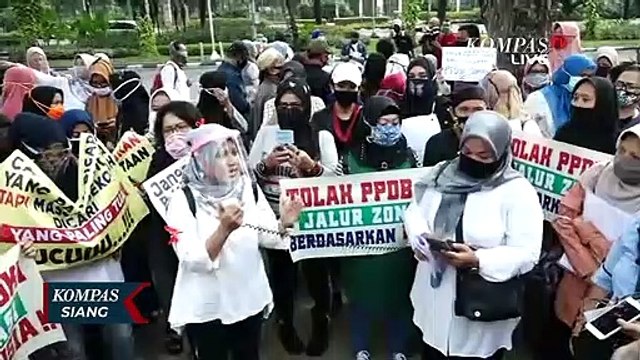 Syarat Usia Diprotes dalam Sistem Penerimaan Siswa Baru