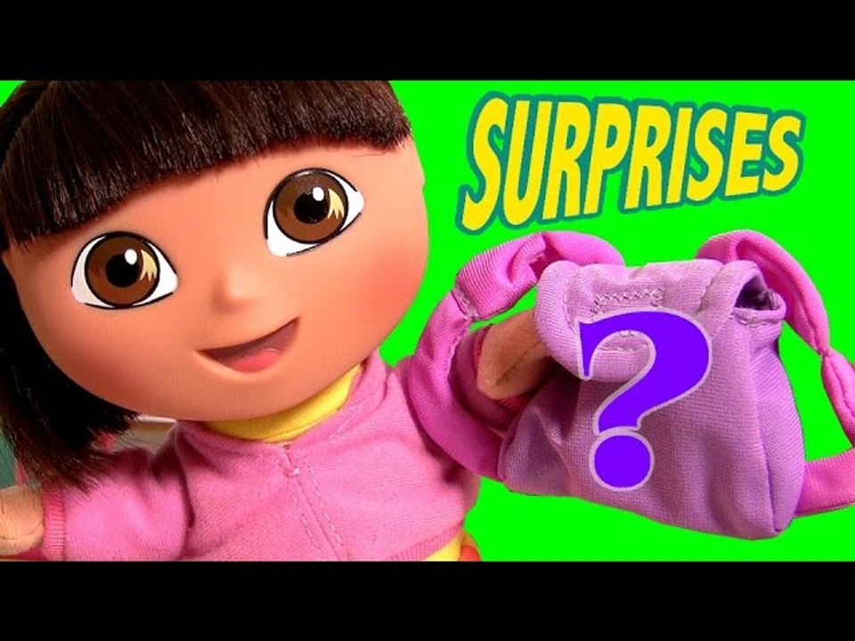 Dora's Backpack Surprise Eggs from Dora the Explorer Mochila Dora La