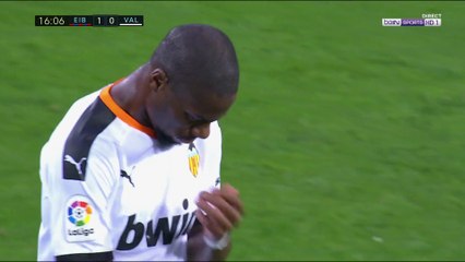 Liga : La belle reprise de volée de Kondogbia... contre son camp !