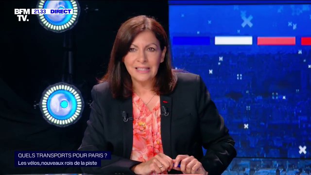 Anne Hidalgo annonce le déploiement de parkings sécurisés pour les vélos à Paris