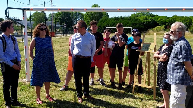 Inauguration du Terrain de foot rue du Berry à Arras (62)