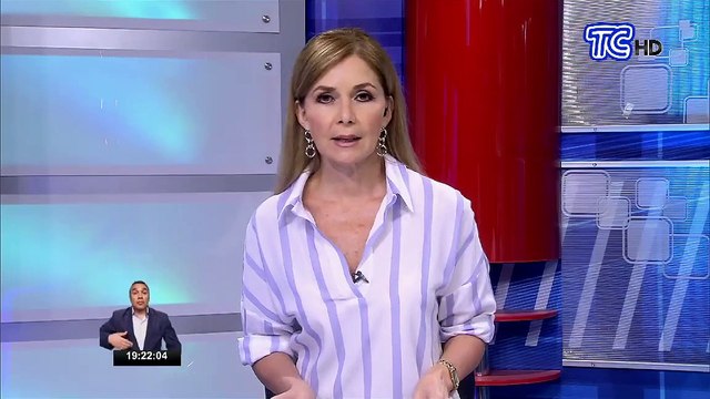 Presidente Lenín Moreno visitó una heladería en Quito para comprobar el cumplimiento de acuerdos entre arrendatarios y dueños de negocios