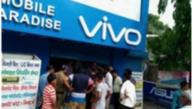 चोरों के हौंसले बुलन्द, मोबाइल की दुकान में चोरी की घटना को दिया अंजाम