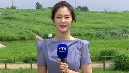 [날씨] 주말 내륙 30℃ 찜통더위...제주도는 장맛비 / YTN