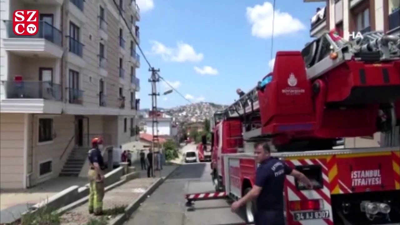 Annelerini odaya kilitleyip evden çıkan küçük çocuklar paniğe neden oldu