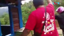 Detik-detik Longsor Putuskan Jalan Penghubung Palopo-Toraja